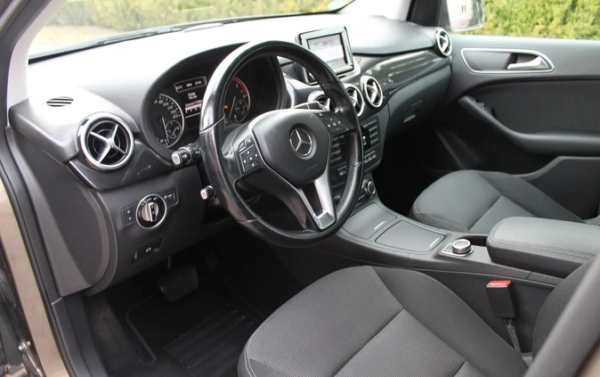 Mercedes-Benz Klasa B cena 25999 przebieg: 275900, rok produkcji 2012 z Płock małe 436
